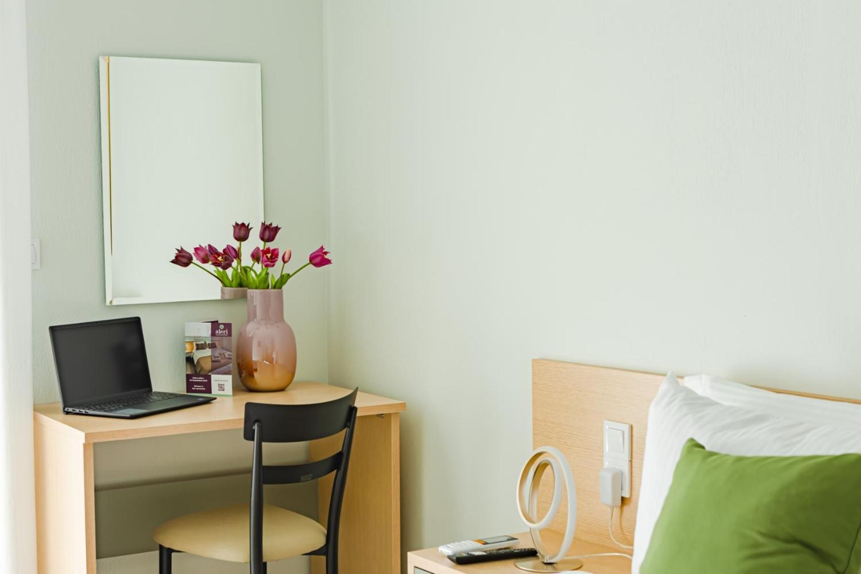 Apartment Aleri Modern